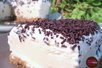 Tarta de chocolate blanco - Dulcespostres.com